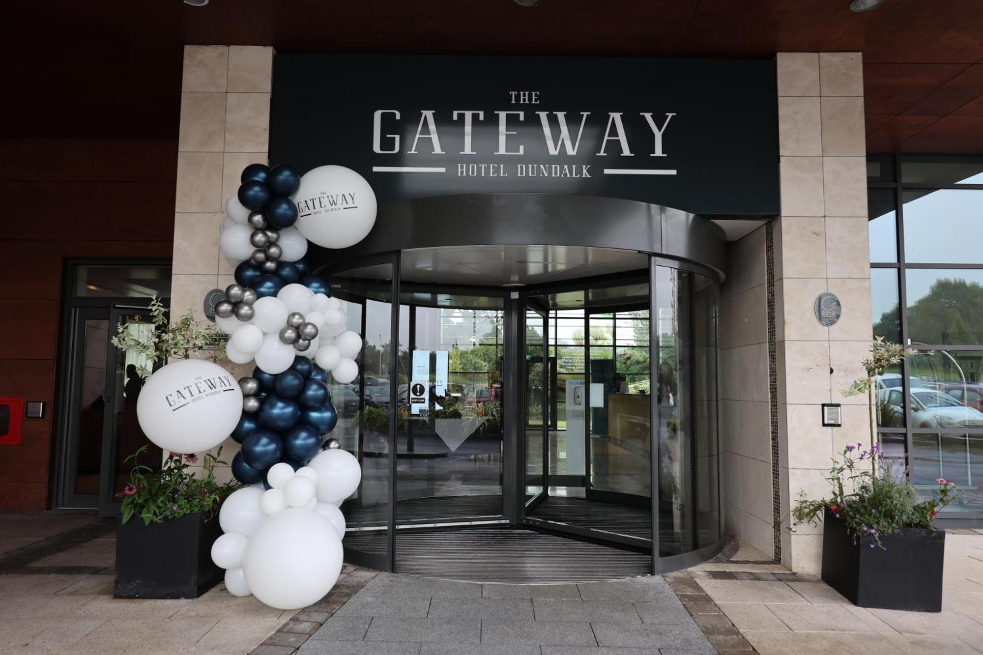 דאנדלק The Gateway Hotel מראה חיצוני תמונה