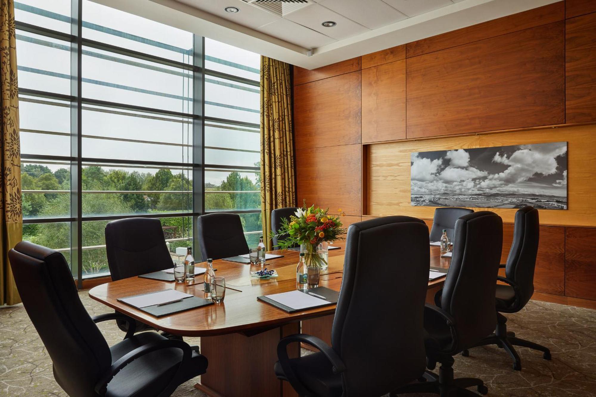 דאנדלק The Gateway Hotel מראה חיצוני תמונה